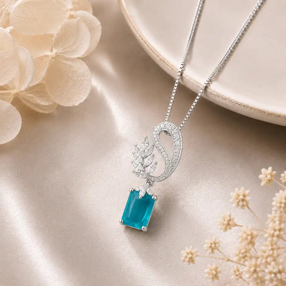 Elegant Leaf Crystal Drop Pendant Necklace
