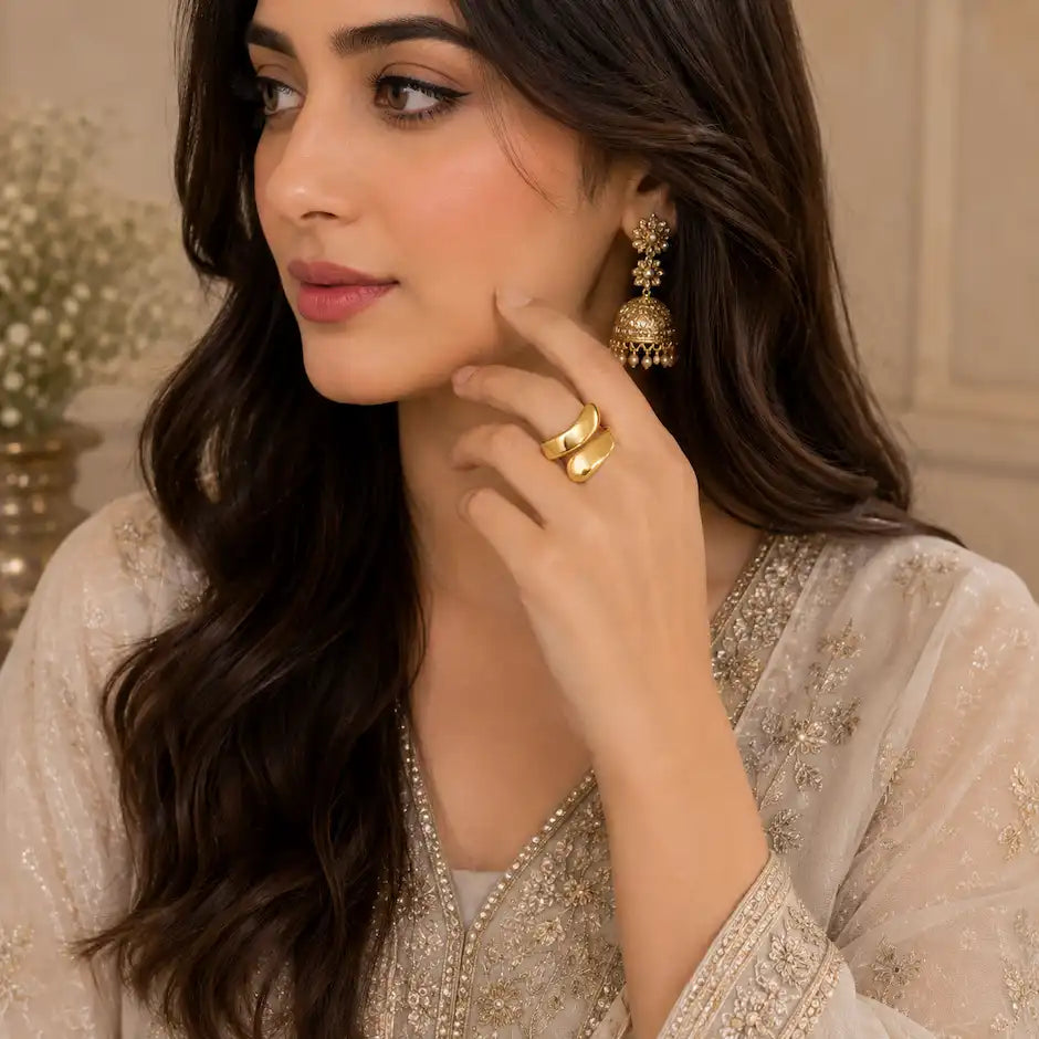 Luna Gold Sculpted Open Ring