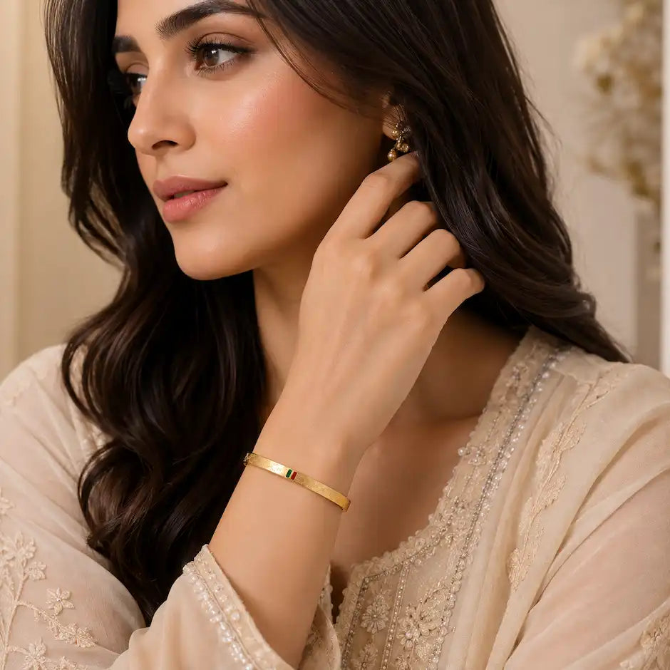 Luxury Gold Enamel Bangle Bracelet